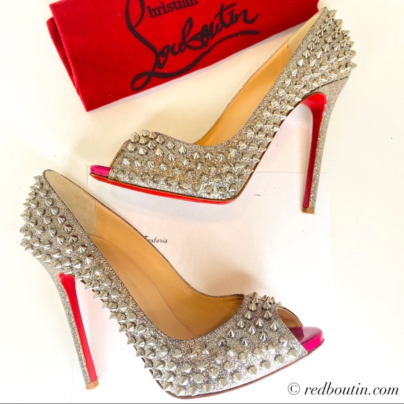 Christian Louboutin Very Prive Spiked Pumps - Picture 7 of 8